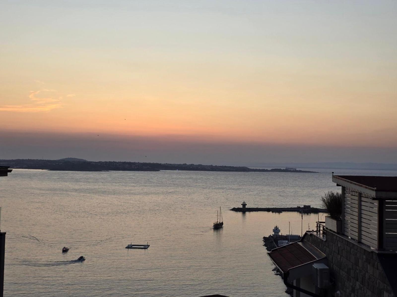Orion Guest House Σωζόπολη Εξωτερικό φωτογραφία